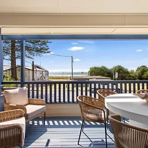 Holiday home Bilinga Beachfront House, Gold Coast