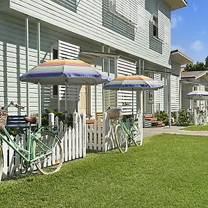 La Costa Beachside Motel